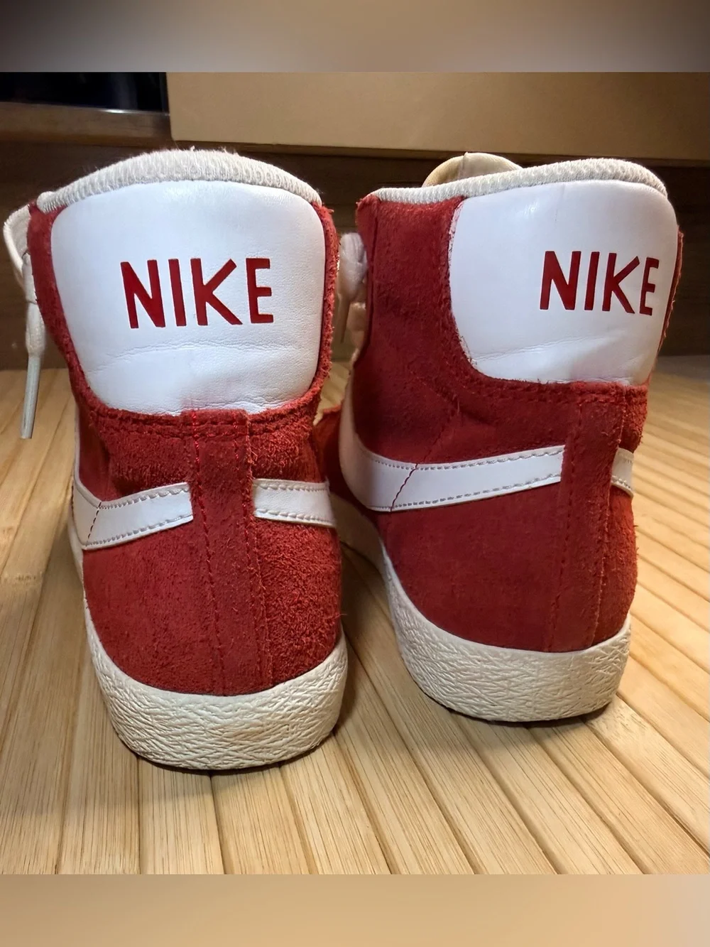 Nike Blazer Mid '77 GS Gym Red Suede White Sneakers - Size 4Y (fits women’s 5.5)